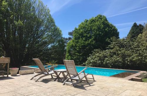 Caudan Bed & Breakfast | Experience Le Pas du Faon: Oceanfront Bliss Awaits