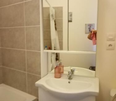 Gardie House | Discover Le Passage de Gardie - Family-Friendly Retreat