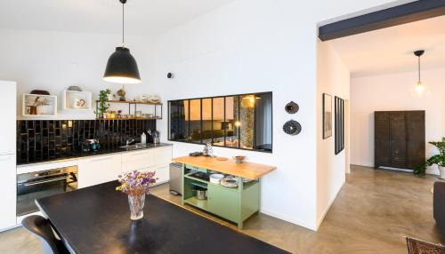 Eckbolsheim Apartment | Family-Friendly Hotel Near Tram & 15 Min to Strasbourg