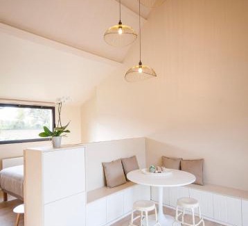 Mons-en-Pevele House | Top-Rated Le Pave de la Croix Blanche: Pet & Child Friendly