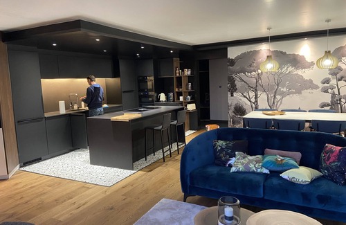 Saint-Quay-Portrieux Apartment | Unforgettable Views at Le Pavillon Bleu: Beachfront Escape