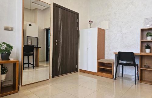 Tetouan Apartment | Charming Le Petit Bijou: Family-Friendly with Hot Tub