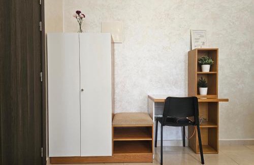Tetouan Apartment | Charming Le Petit Bijou: Family-Friendly with Hot Tub