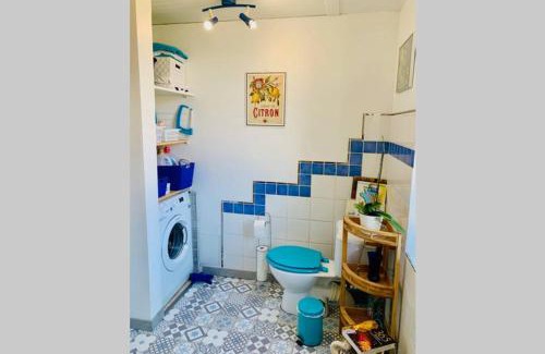 Beaune Apartment | Le Petit Blanc - Vue sur le Square des Lions