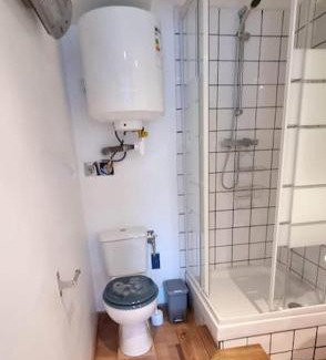 Avesnes-sur-Helpe Apartment | Charming Garden Studio with Private Terrace - Le Petit Château