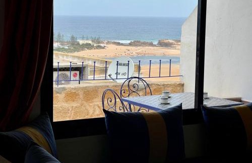 Oualidia Apartment | Le petit château Vue sur mer Uniquement les familles