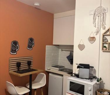 Les Halles Apartment | Le petit châtelet