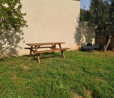 Orgnac-l'Aven House | Relaxing Oceanfront Getaway at Le Petit Chêne - 9.2/10