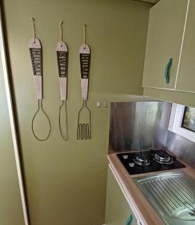 Levie Ski Chalet | Cozy Retreat at Le Petit Chalet de Charlène for Families