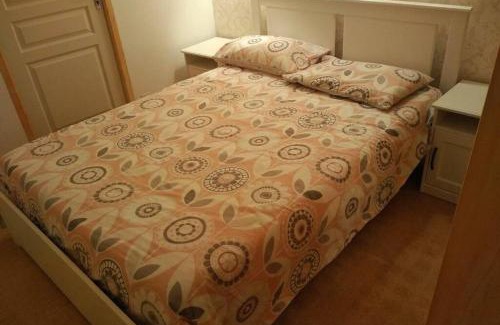 Bagnoles-de-l'Orne Apartment | Discover Pet-Friendly Comfort at Le Petit Chalet