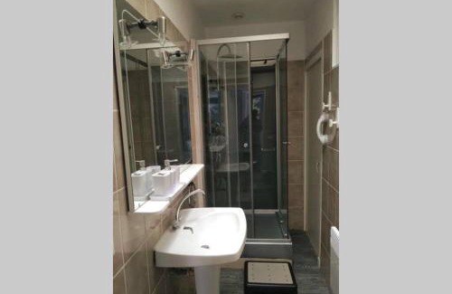 Bagnoles-de-l'Orne Apartment | Discover Pet-Friendly Comfort at Le Petit Chalet