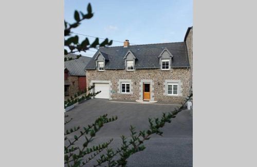 Saint-James House | Experience Le Petit Concise: 20 Minutes from Mont Saint Michel