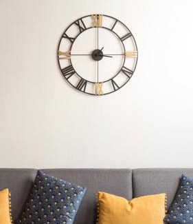 Dreux Apartment | Central Le Petit Drouais: Pet-Friendly Comfort Awaits