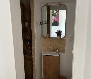 Mussidan Apartment | Discover Le Petit Gîte de la Gare: Family & Pet Friendly Stay