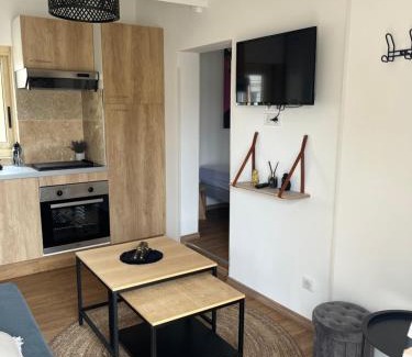 Mussidan Apartment | Discover Le Petit Gîte de la Gare: Family & Pet Friendly Stay