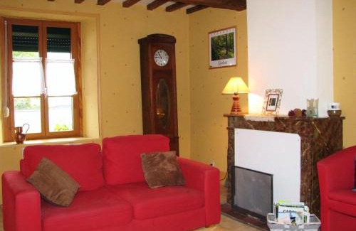 Gespunsart House | Cozy Le Petit Gite: Perfect for Families and Pets