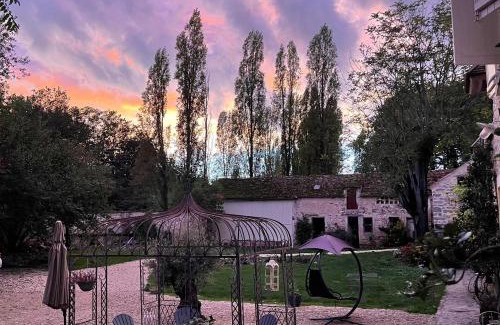 Etrechy Bed & Breakfast | Le petit jardin du Coudray