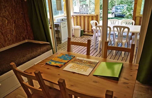 Baratier House | Discover Ecolodge Nature at Le Petit Liou - Pet Friendly Escape