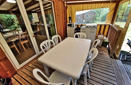 Baratier House | Discover Ecolodge Nature at Le Petit Liou - Pet Friendly Escape