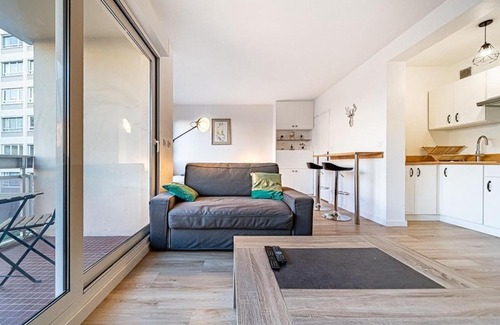 Jules Ferry - Recamier Apartment | Cozy Le Petit Massena with Balcony near Part Dieu