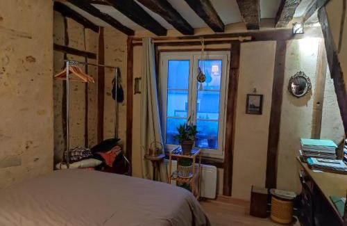 Chartres Apartment | Discover Le Petit Paradis: Family-Friendly Escape Rated 9.3