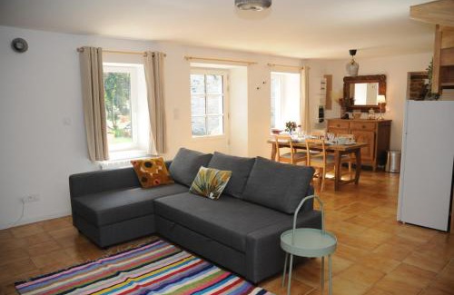 Lanrodec House | Charming Stay at Le Petit Quinquis: Pet & Child-Friendly Retreat