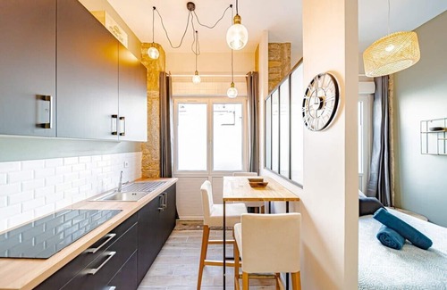 Saint Michel - Mairie Apartment | Cozy Le Petit Reinach Apartment Near Saxe-Gambetta