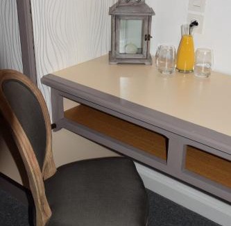 Cales Hotel | Discover Oceanfront Comfort at Le Petit Relais Hotel
