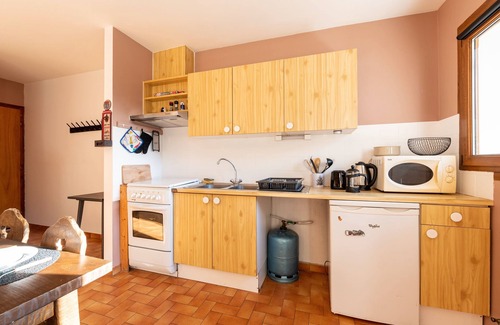 La Giettaz Apartment | Convenient Stay at Le Petit Schuss, 10 Minutes to Slopes