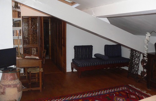 Clermont Ferrand City Centre House | Cozy Retreat at Le Petit Siam in Clermont-Ferrand