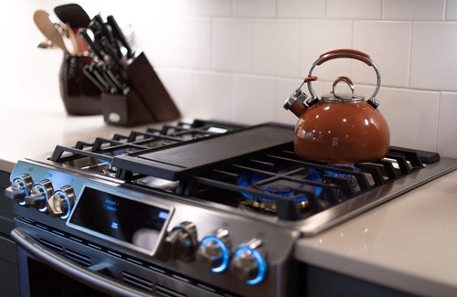 Salida House | Family-Friendly Le Petit Soliel with Kitchen & Breakfast