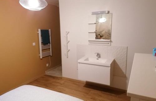 Saint-Parres-les-Vaudes Apartment | Child-Friendly Getaway at Le petit Vaudois - Rated 9.3/10