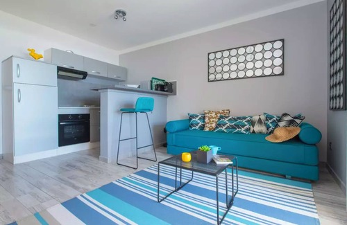 Trois-Bassins Apartment | Beachfront Escape at Le Pétrel Blanc - 10/10 Guest Rated