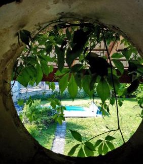 Linars House | Discover Family-Friendly Relaxation at Le Phœnix Hotel