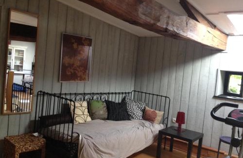 Linars House | Discover Family-Friendly Relaxation at Le Phœnix Hotel
