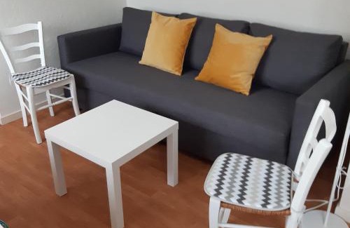 Maladiere Apartment | Discover LE PHENIX: High-Speed Internet & Child-Friendly Stay