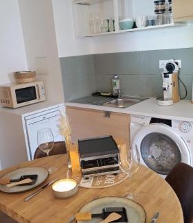 Orbey House | Top-Rated Le Physalis Gîte: Oceanfront Comfort Awaits