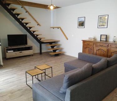 Nolay House | Pet-Friendly Retreat at Le Pigalle - Guest Rated 9.8/10