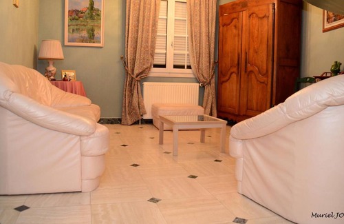 Saint-Martin-le-Beau Hotel | Le Pigeonnier de Fombeche