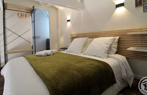 Vernaison Apartment | Le Pigeonnier de la Fée des Eaux