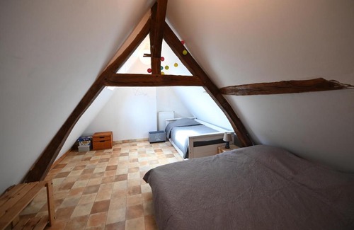 La Roche-Posay Apartment | Family-Friendly Retreat at Le Pigeonnier Gîte with Hot Tub