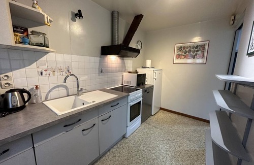 Azur House | Family-Friendly Stay at Le Pin Franc - Azur Gîte