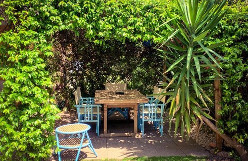 Ameglia Bed & Breakfast | Discover Le Pinette: 10/10 Rated with Pool & Hot Tub