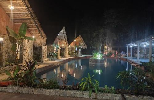 Lac Son Hotel | Discover Le Pont Mu Waterfall Homestay: Pet Friendly Retreat