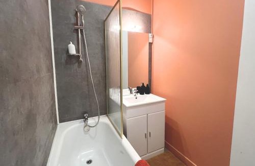 Saint-Omer Apartment | Le Pop'Apart- terrasse privative en plein coeur de Saint-Omer