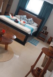 Baie Ste Anne House | Oceanfront Serenity at Le Port Guest House - Rated 10/10