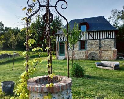 Bonneville-la-Louvet Bed & Breakfast | Oceanfront Retreat at Le Pré Doré - Guest Rated 9/10