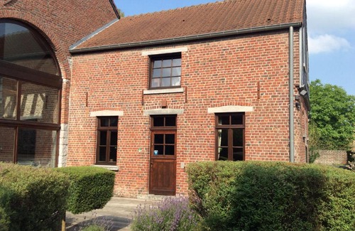 Ecaussinnes-dʼEnghien Bed & Breakfast | Discover Le Pre Sabot: 4-Star Oceanfront Retreat