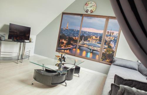 Sens Apartment | Le Premier - Cozy T2 Steps from City Center, Rated 8.8