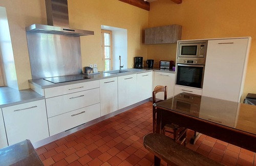 Montsurvent House | Relax at Le Presbytère Near the Sea with Family and Pets